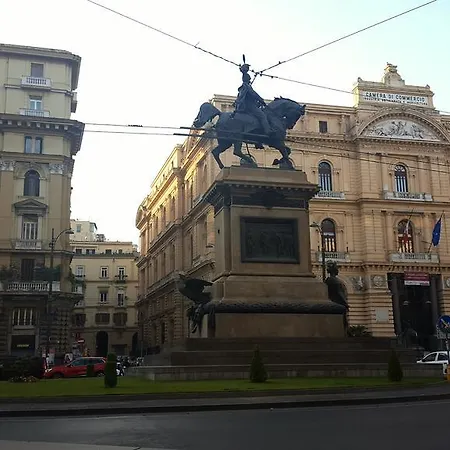 Pensión Bovio Square Xiv Nápoles