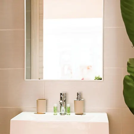 Bovio Square Xiv Gasthuis 4*