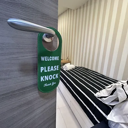 Gasthuis Bovio Square Xiv 4*