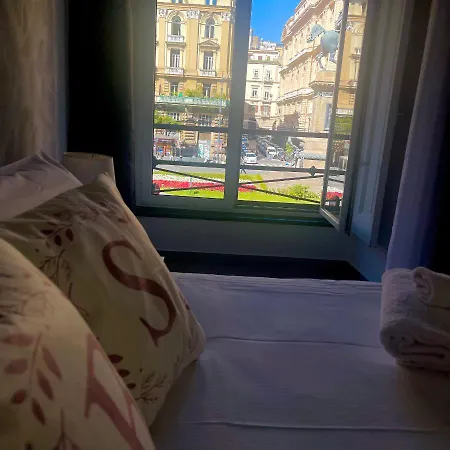 Maison d'hôtes Bovio Square Xiv 4*