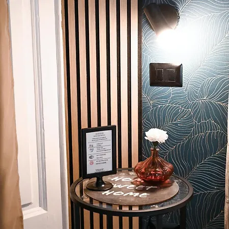 Maison d'hôtes Bovio Square Xiv 4*