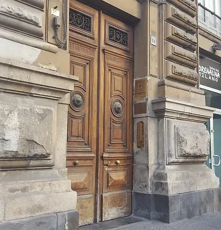 Bovio Square Xiv 4*
