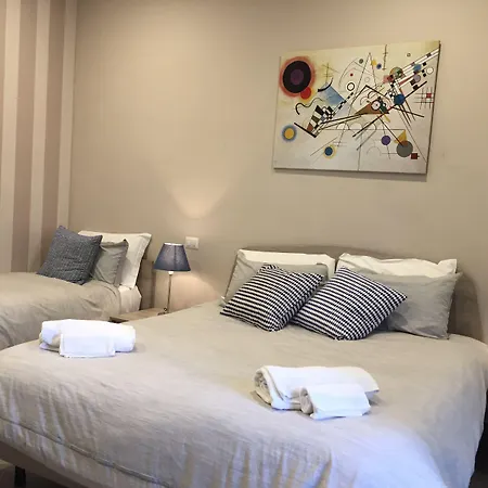 Bovio Square Xiv 3*